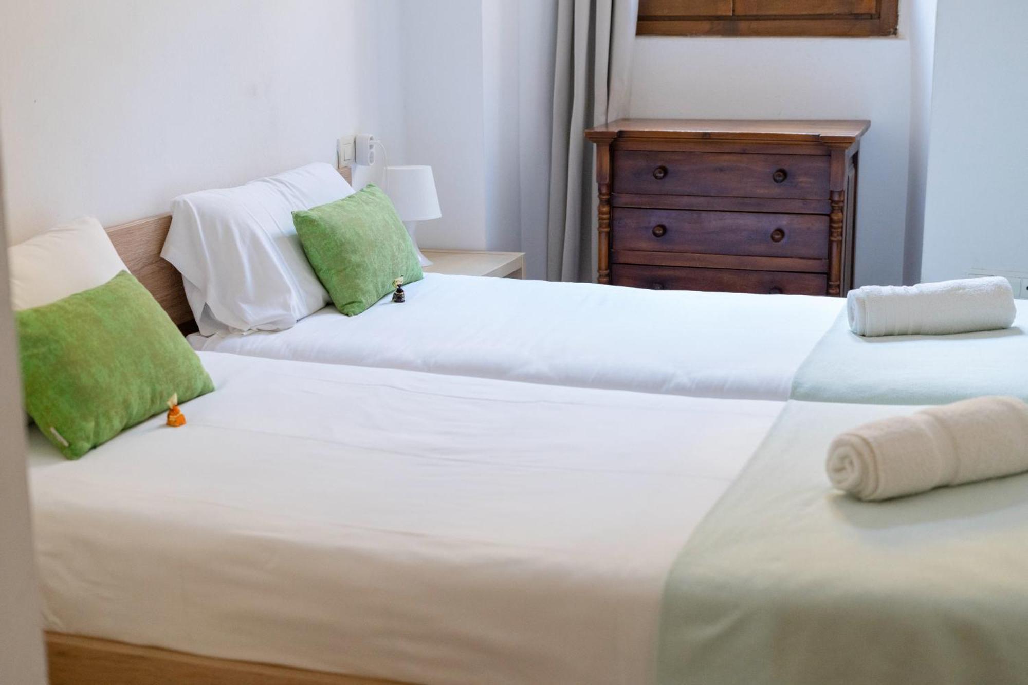 Apartamentos Granata Granada Luaran gambar